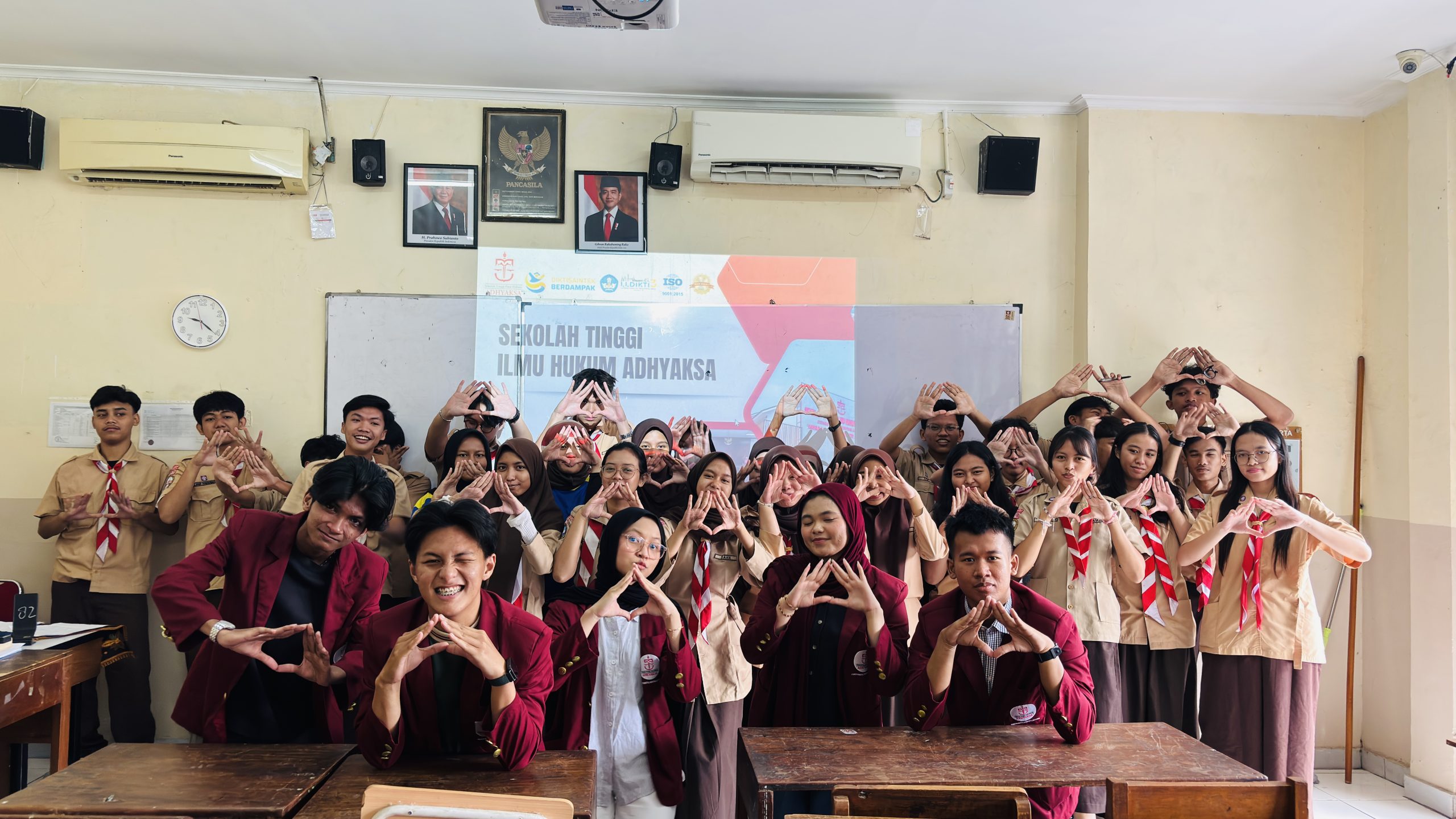 Edu Fair di SMA Negeri 82 Jakarta: Upaya Diseminasi Informasi Pendidikan Tinggi